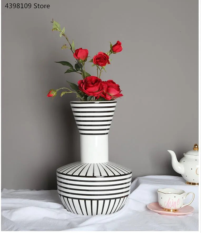 Ceramic Vase Scandinavian Geometric Vase Black and White Striped Bottle Modern Home Decoration Living Room Table Countertop Vase